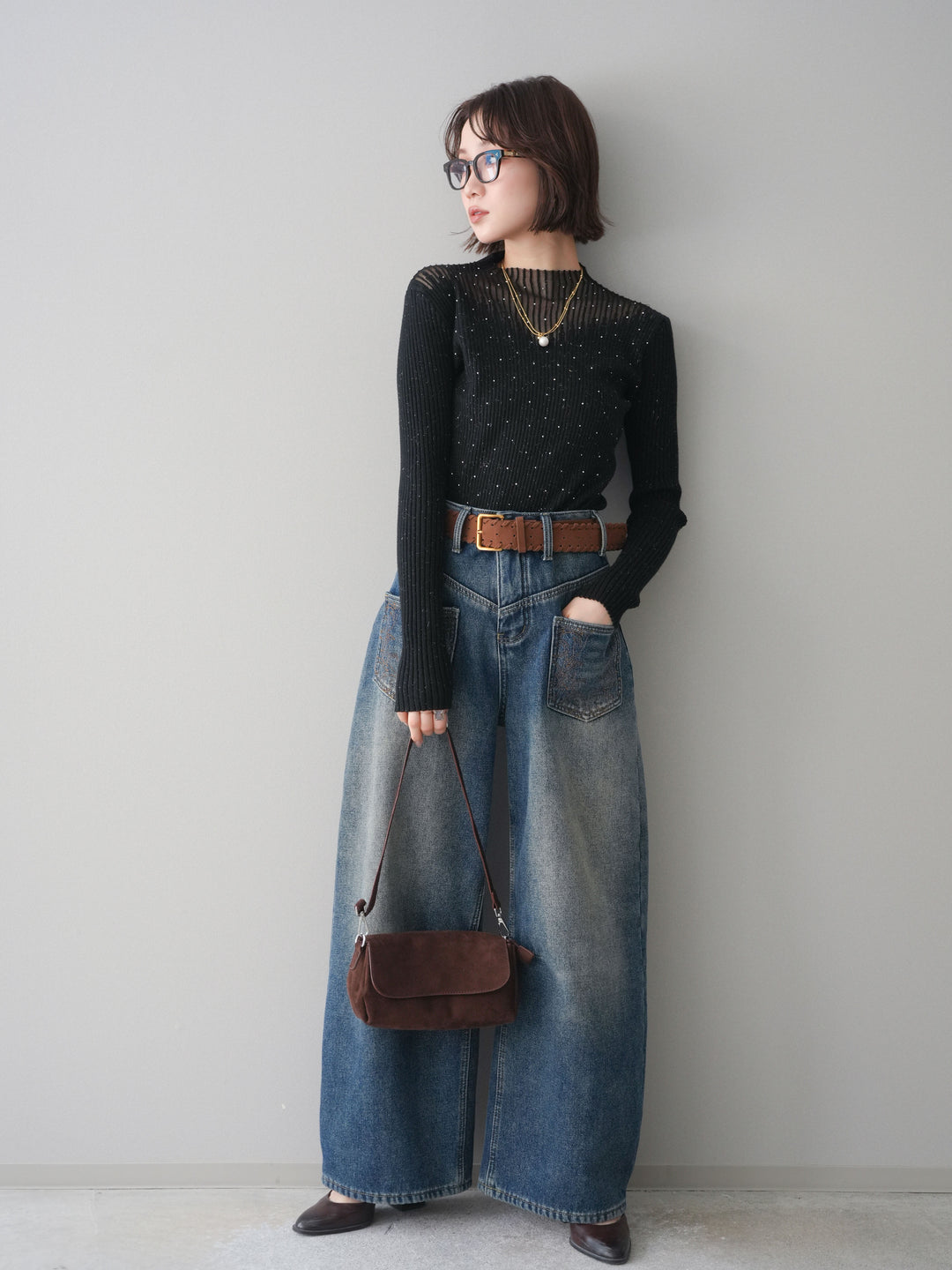 [SET]シアー切替スパンコールリブニットトップス+ベルト付ポケット刺繍カーブデニムパンツ(2set)