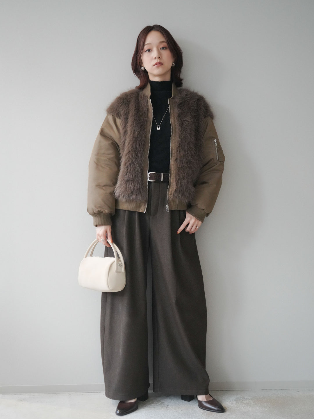 [SET]ファードッキングMA-1+袖ボタンボトルネックリブニットトップス+アニマル柄ベルト付きウールタッチワイドパンツ(3set)