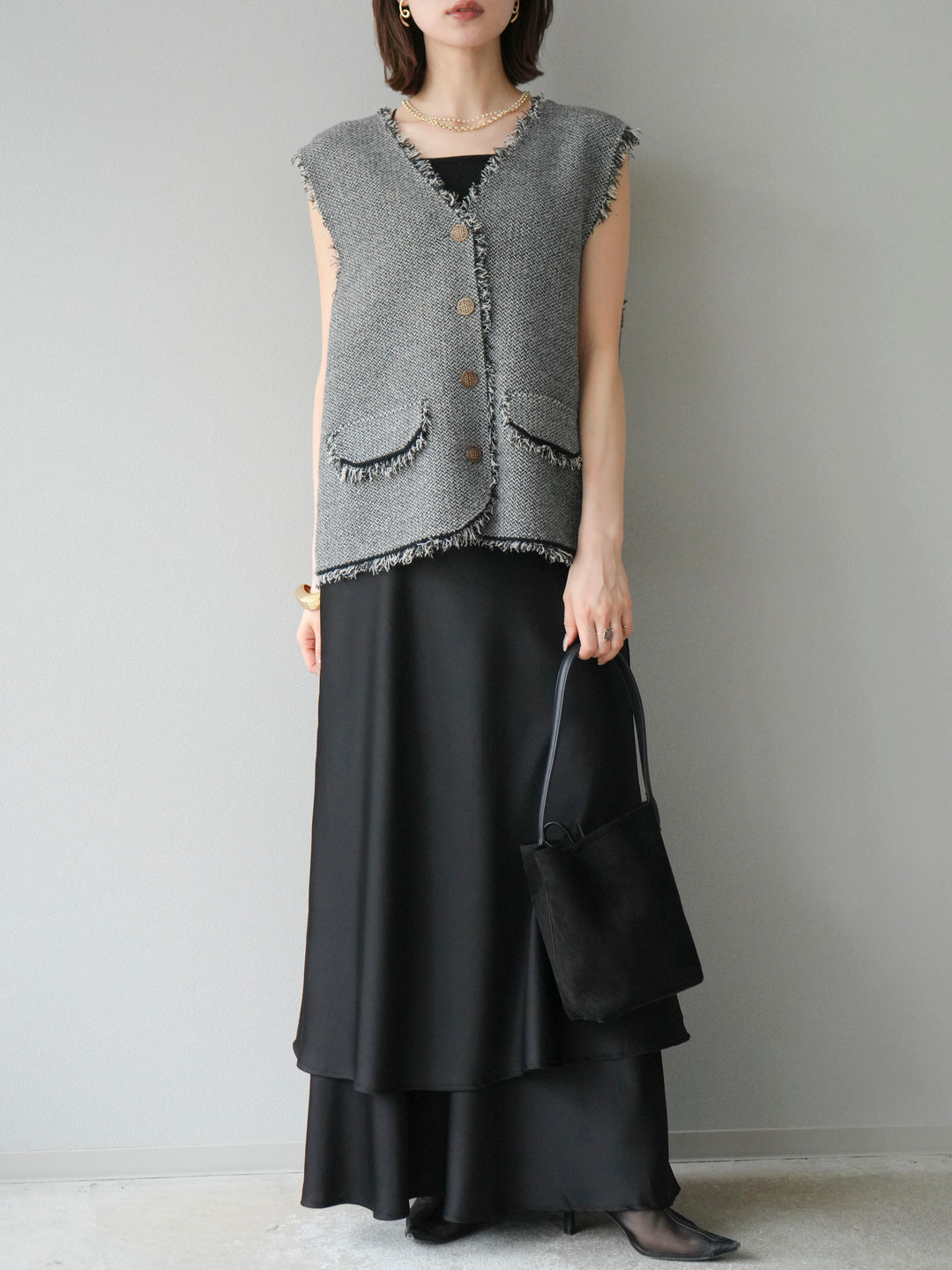 [予約]サテンフリルスカート/ブラック