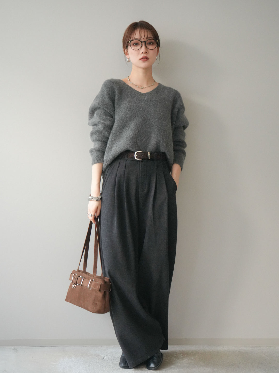 [予約]シュシュ付きアンゴラタッチVネックニットプルオーバー/gray