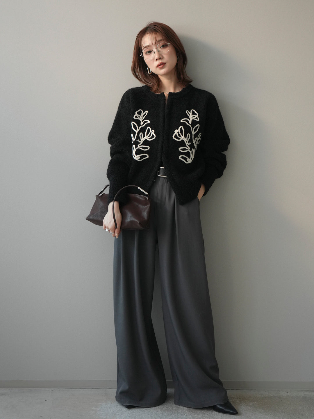 [SET]テープ刺繍ホック開きブークレニットカーディガン+ベルトループデザインワイドパンツ(2set)