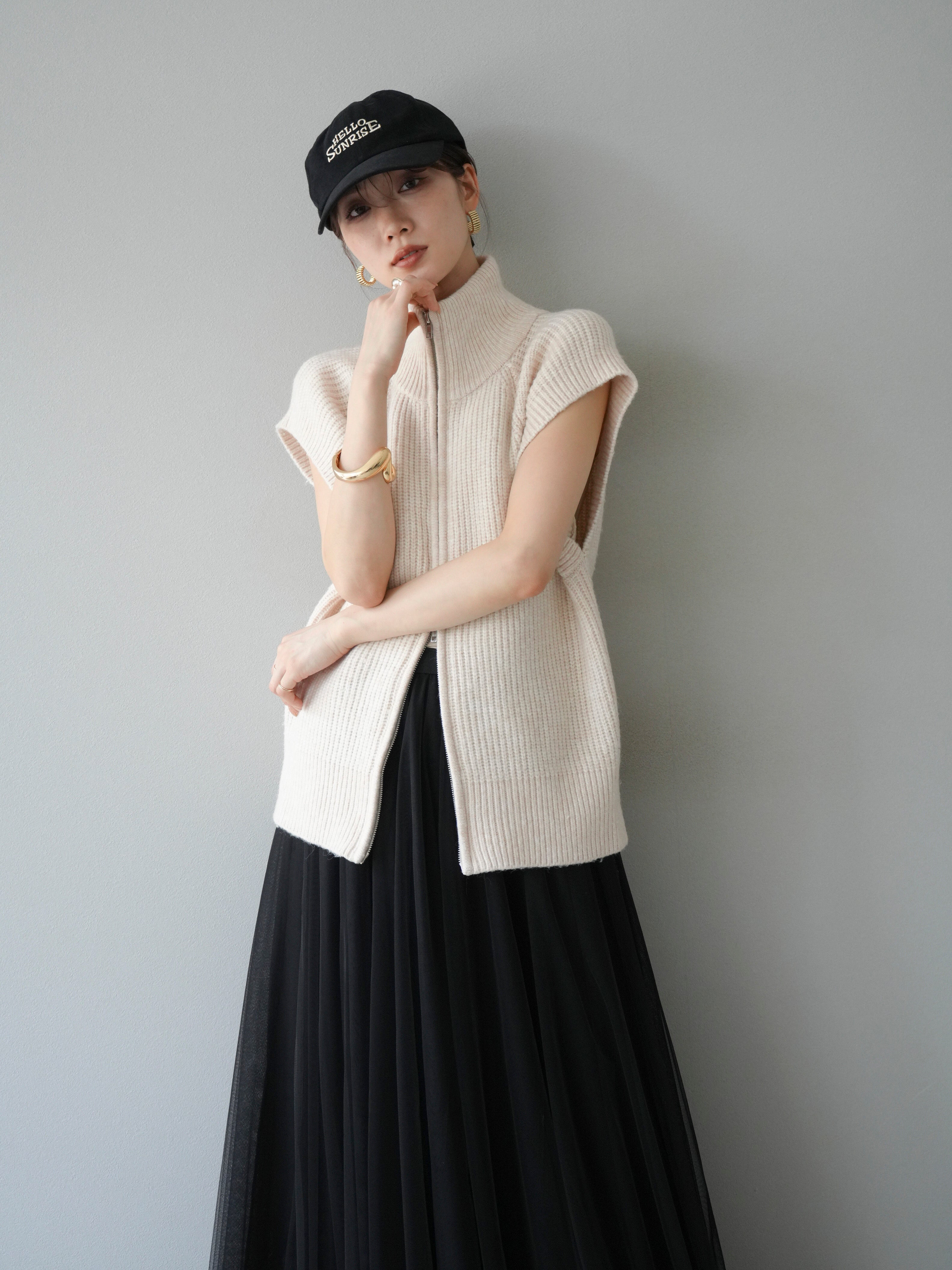 予約]ダブルZIPハイネック畦編みニットベスト/オートミール – Lumier