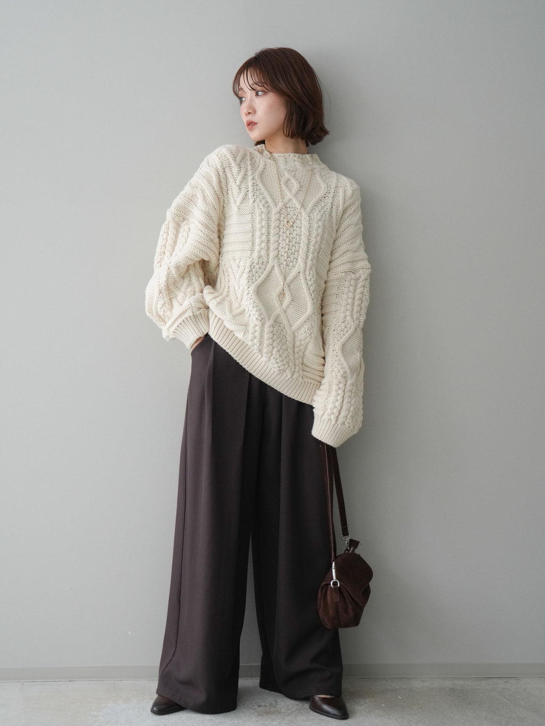 [予約]ケーブル編みモックネックニットプルオーバー/ivory