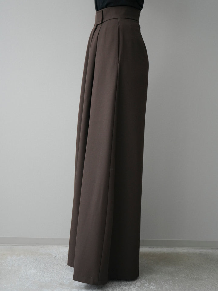 [予約]テープベルトタックバギーパンツ/brown