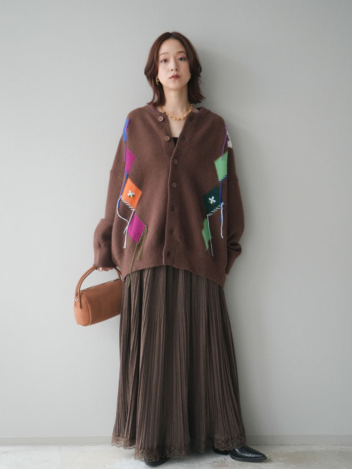 [SET]ハンドステッチアーガイルデザインニットカーディガン+裾レーススウェードプリーツマキシスカート(2set)