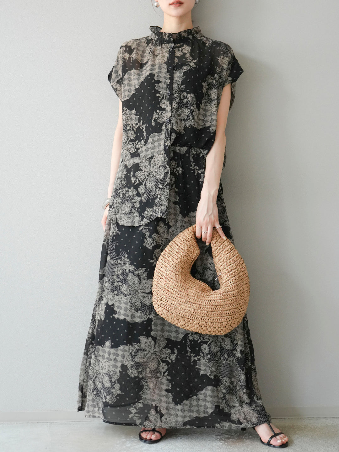 [SET] 花朵圖案法式袖襯衫 + 花朵圖案喇叭裙 (2 套)