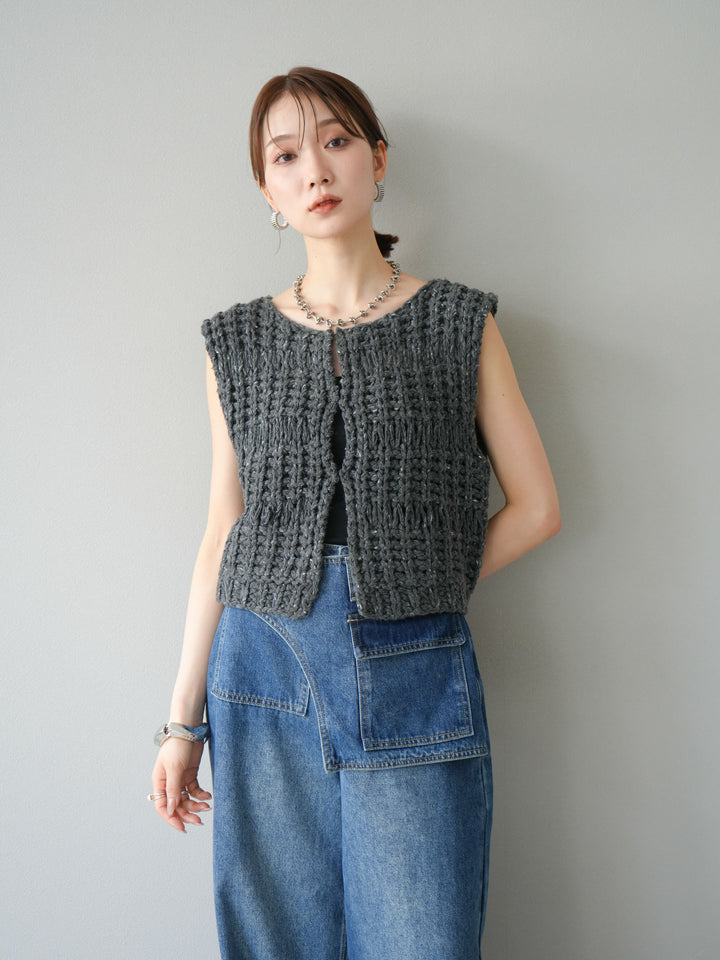 [予約]ミックスヤーンデザイン編みニットベスト/チャコール