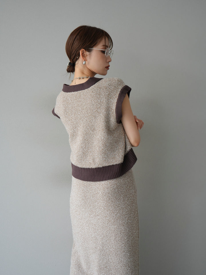 [予約]ブークレバイカラーニットベスト/ベージュ