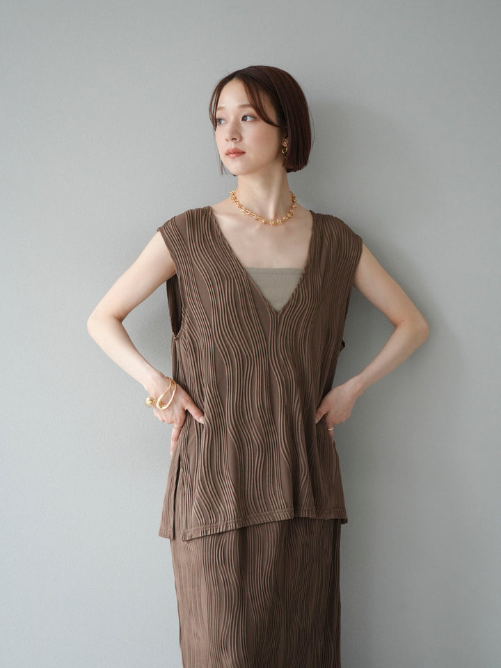 [SET] 波浪滾邊V領背心 + 波浪滾邊V領背心 (2套)