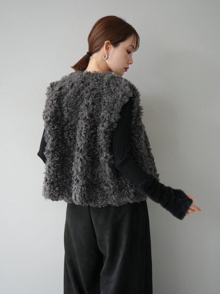 [予約]プードルファーショートベスト/チャコール