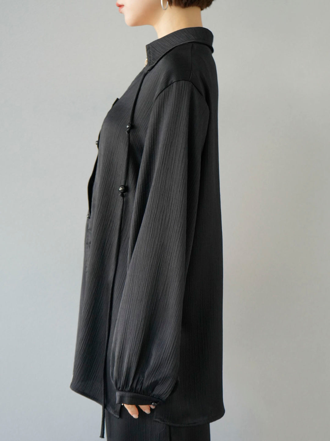 【預訂】緞柳上衣套裝/黑色