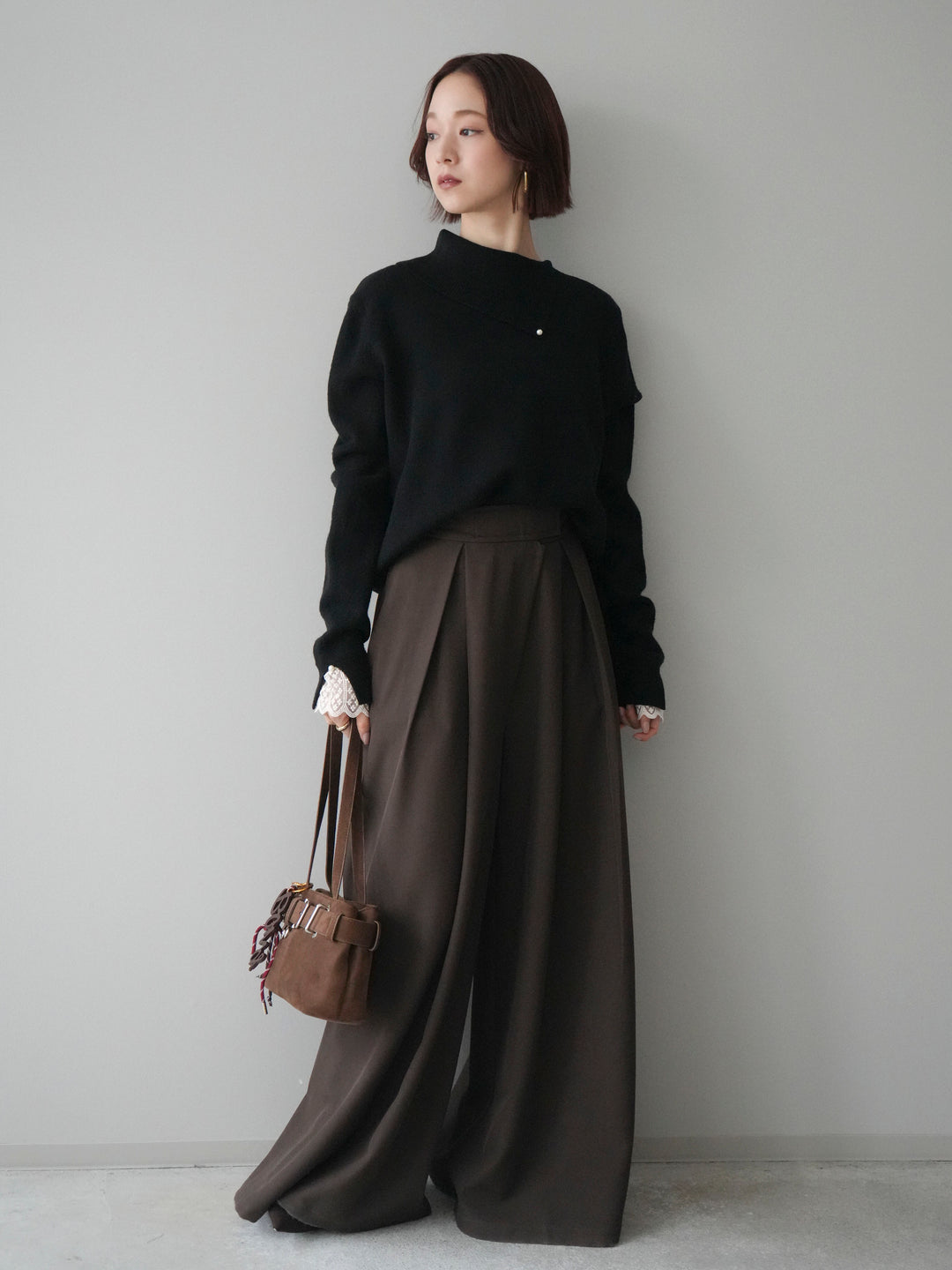 [SET]袖レースパール付き配色ニットトップス+テープベルトタックバギーパンツ(2set)