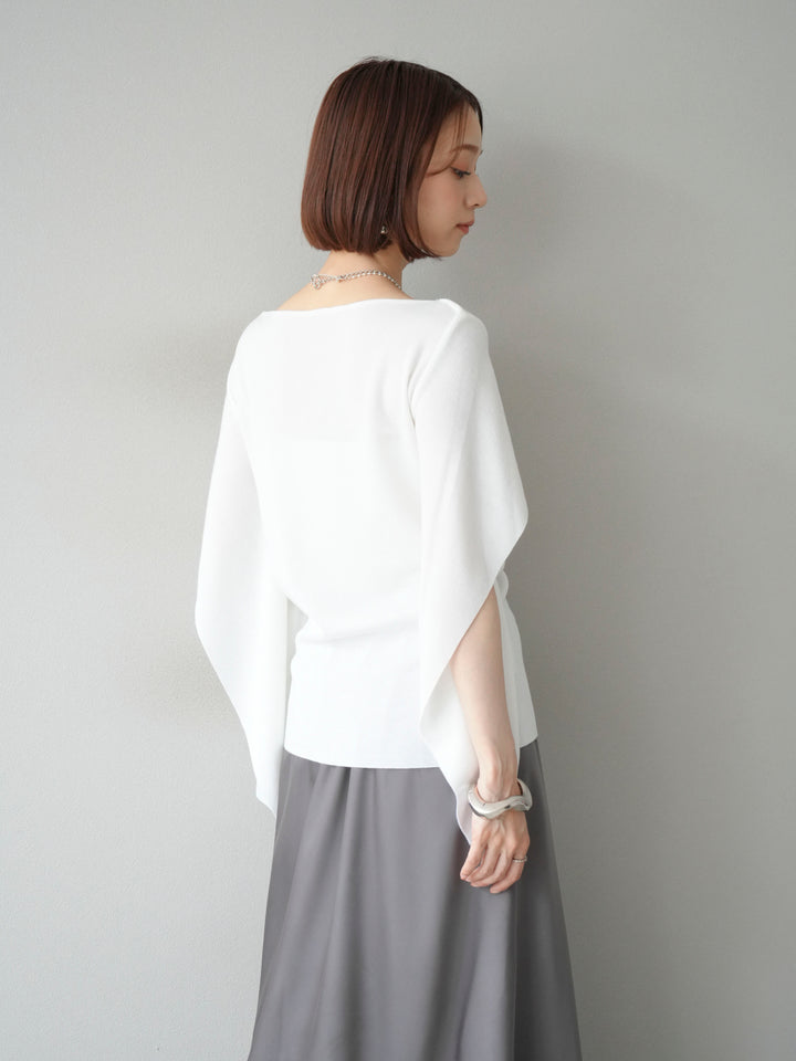 [予約]マントデザインスリットドルマンニット/アイボリー