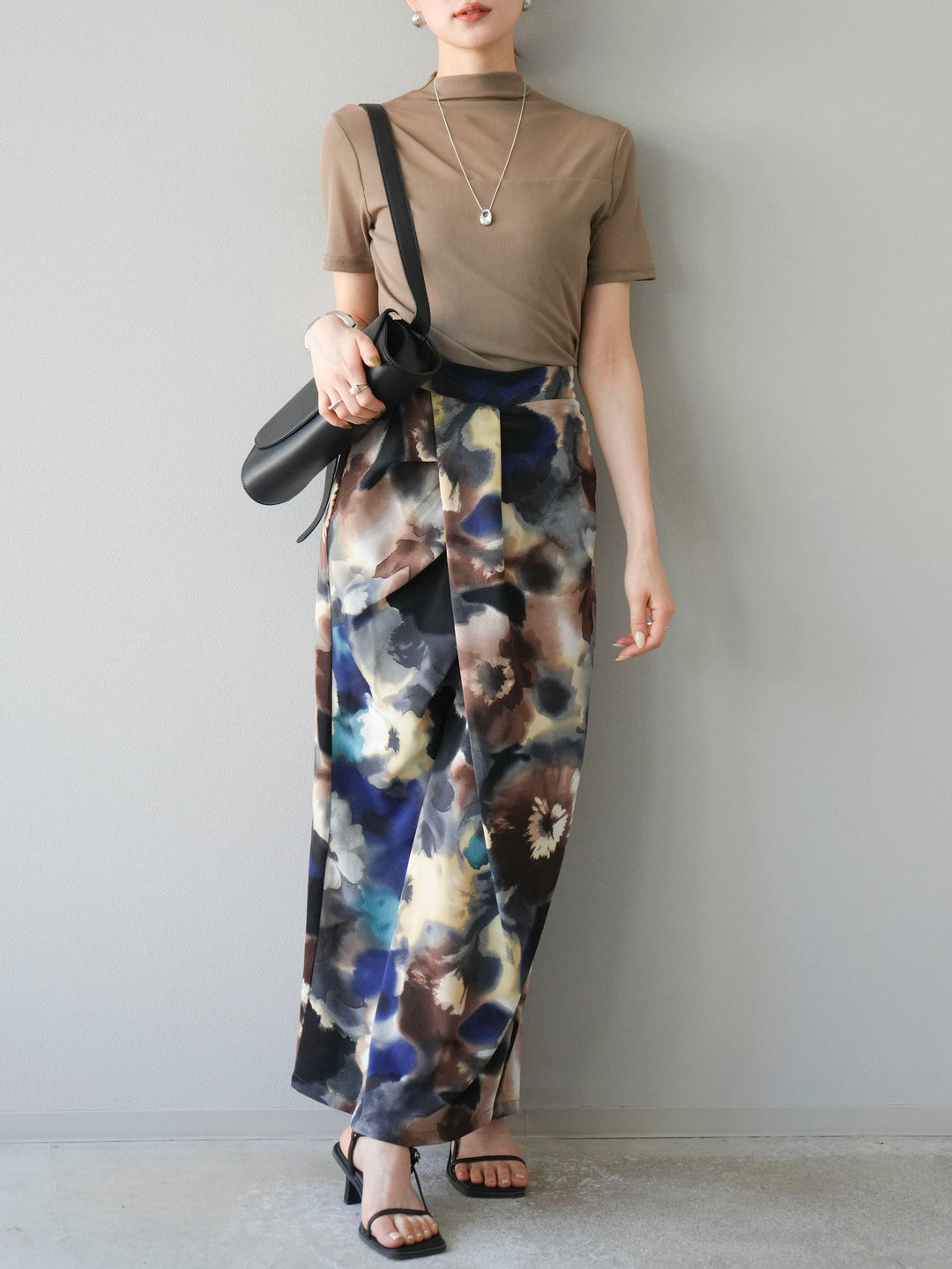 [SET] 透視半袖上衣 + 水彩印花褶襉I字裙 (2set)