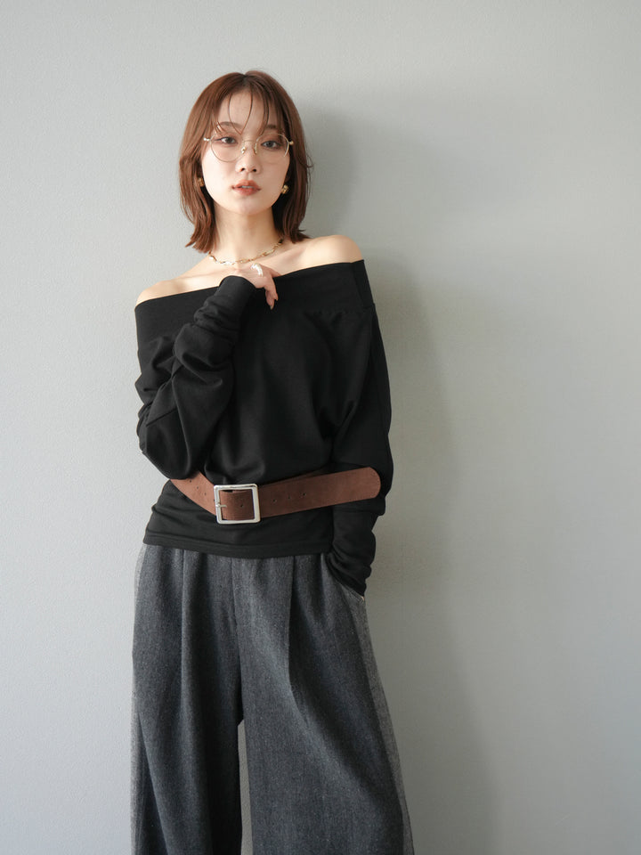 [予約]ベルト付オフショルカットソー/ブラック