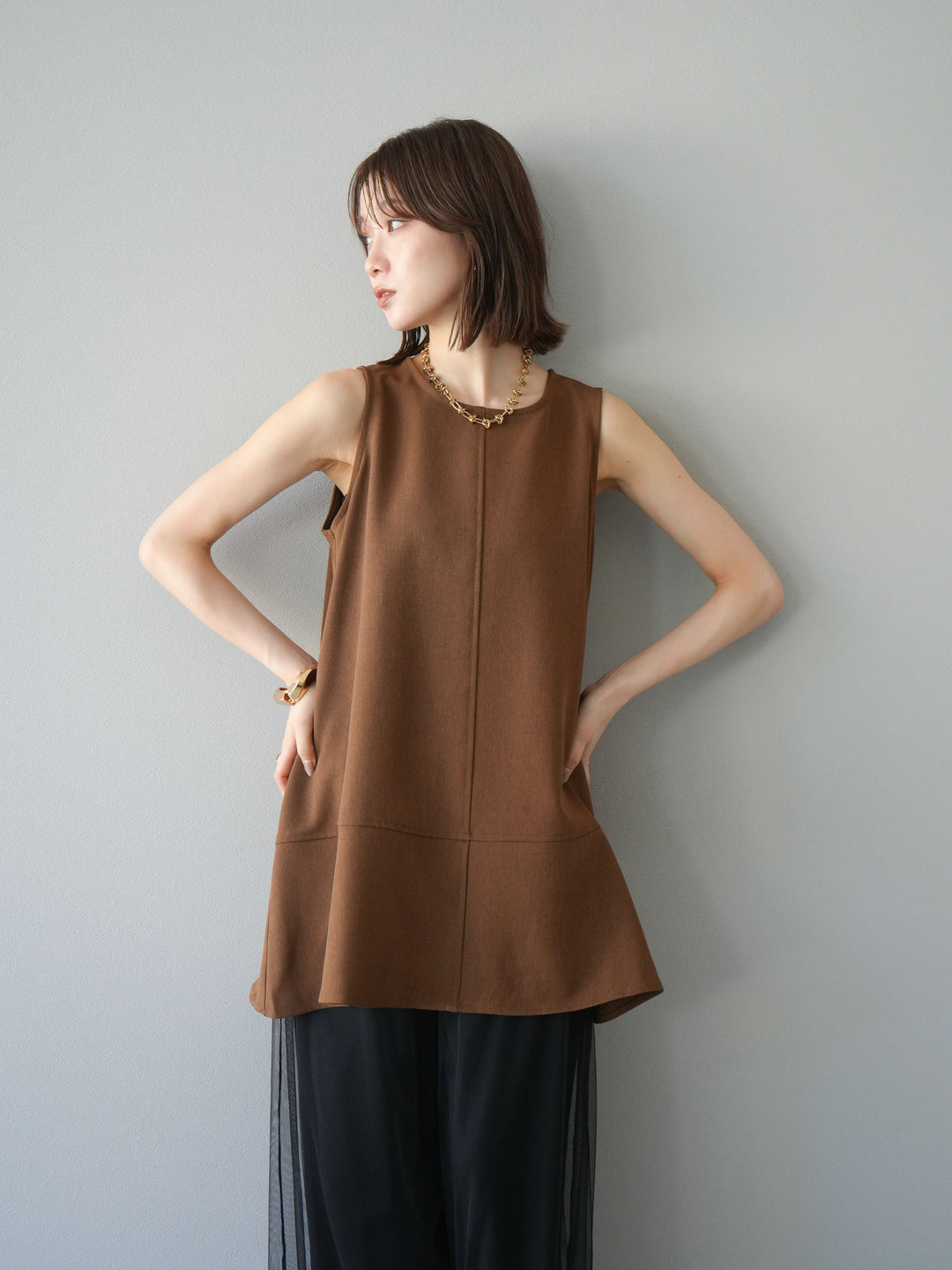 [予約]フレアノースリーチュニック/ブラウン