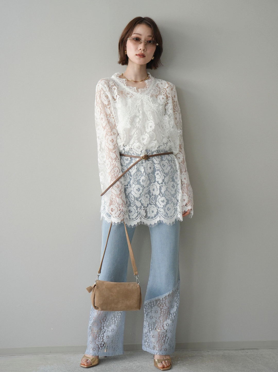 [予約]レース切替フレアデニムパンツ/bleach