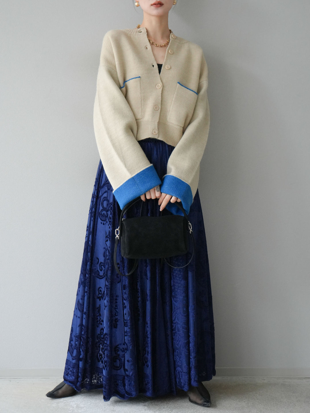 [SET]バイカラーオーバーニットカーディガン+アンティーク柄フロッキーマキシスカート(2set)