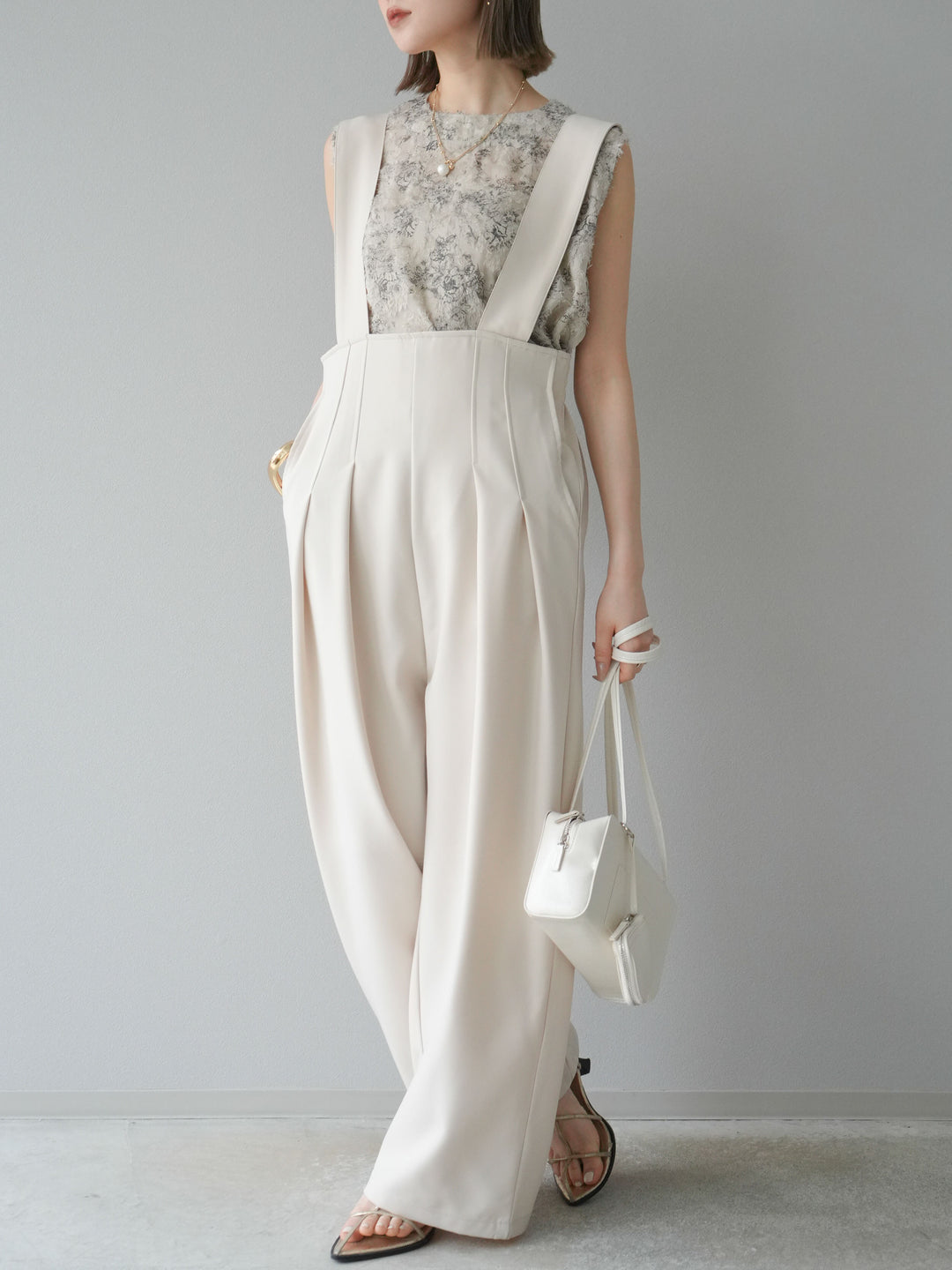 【預購】帶扣設計工裝褲/象牙白