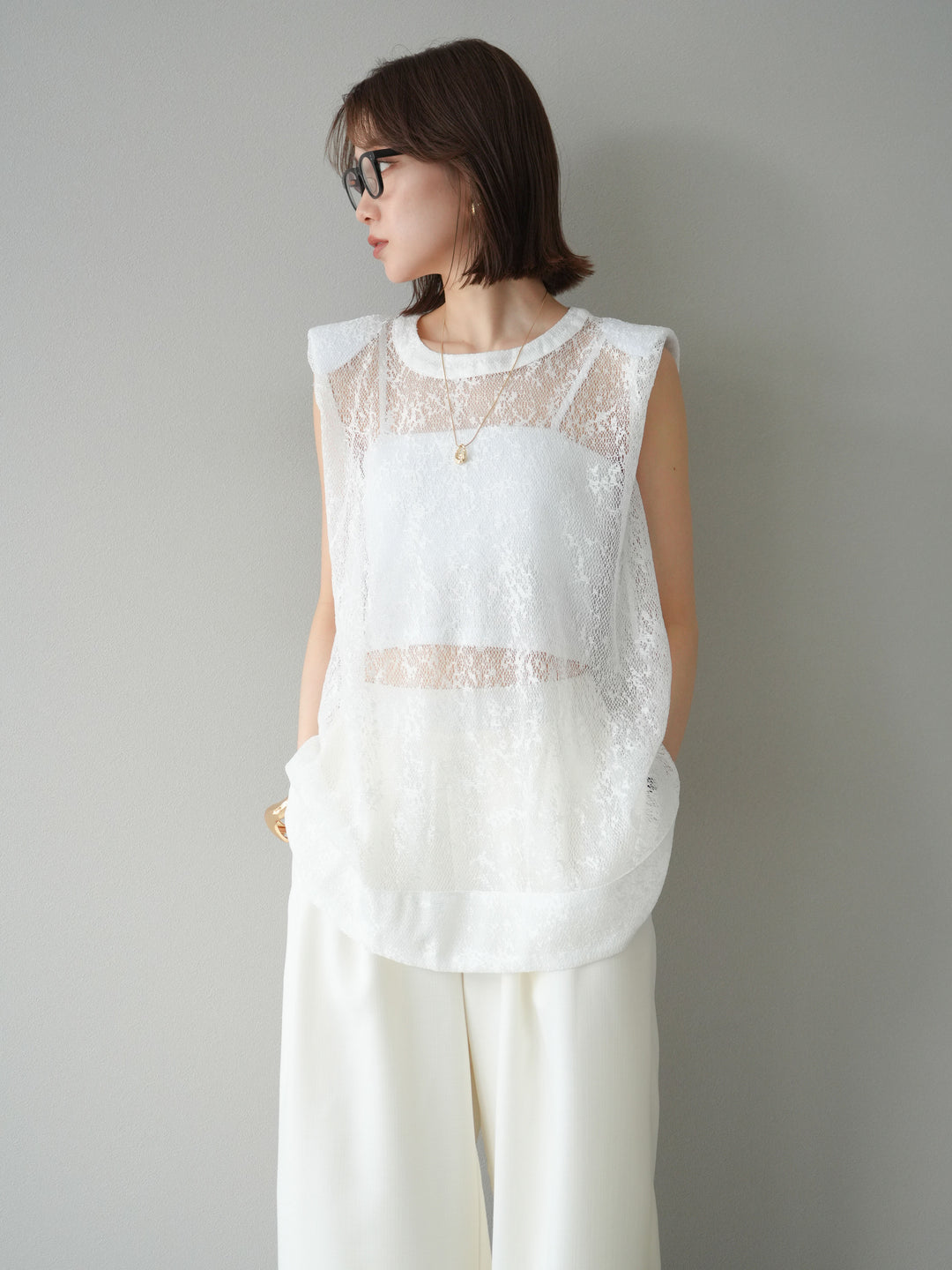 [予約]シャイニーレースプルオーバー/オフホワイト