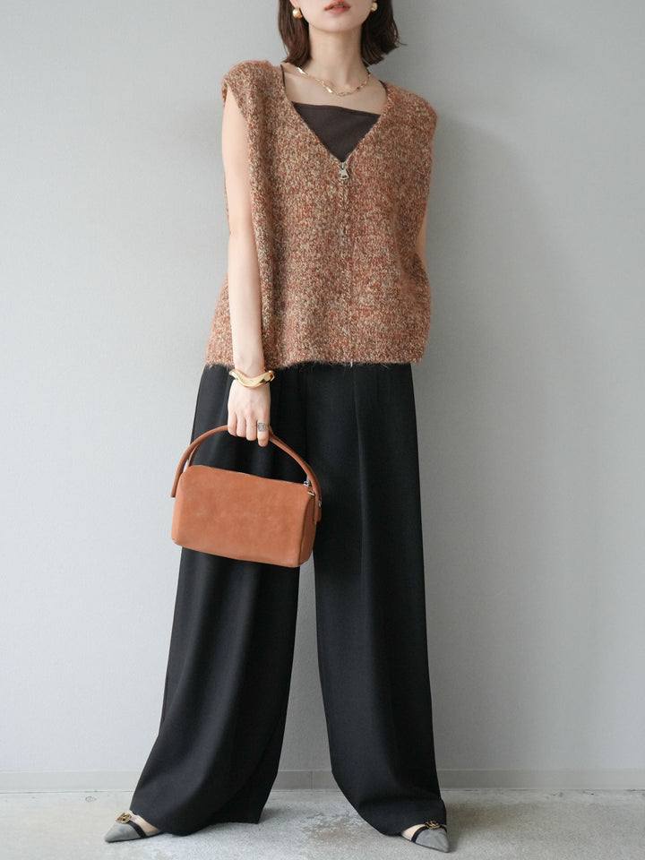 [預購] 皮帶環設計寬褲/黑色