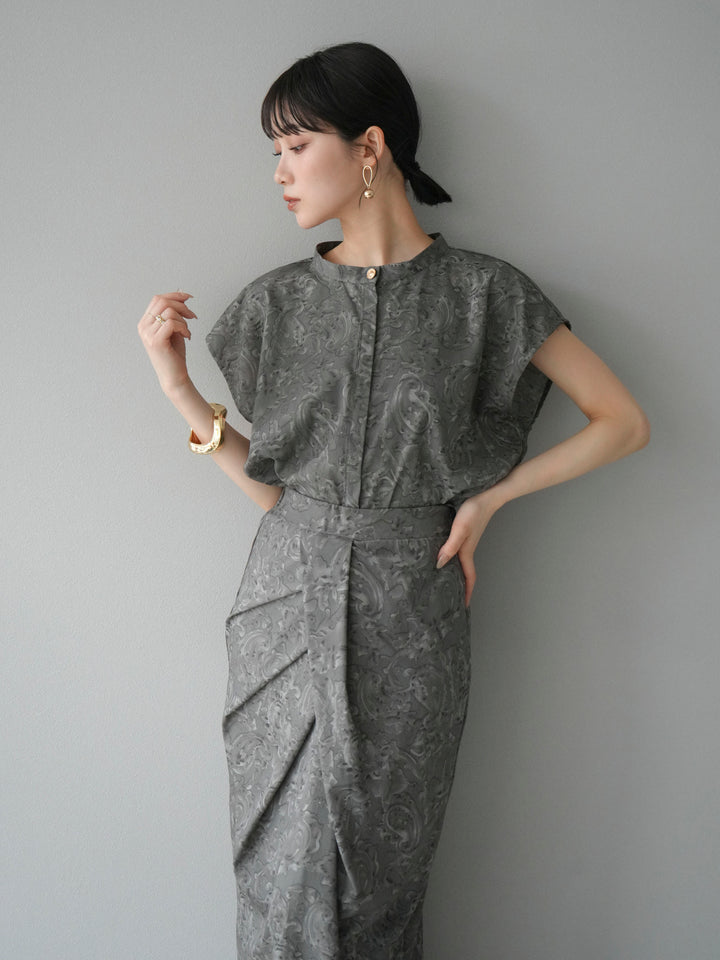 [予約]ペイズリープリントゴールドボタンブラウス/グレー