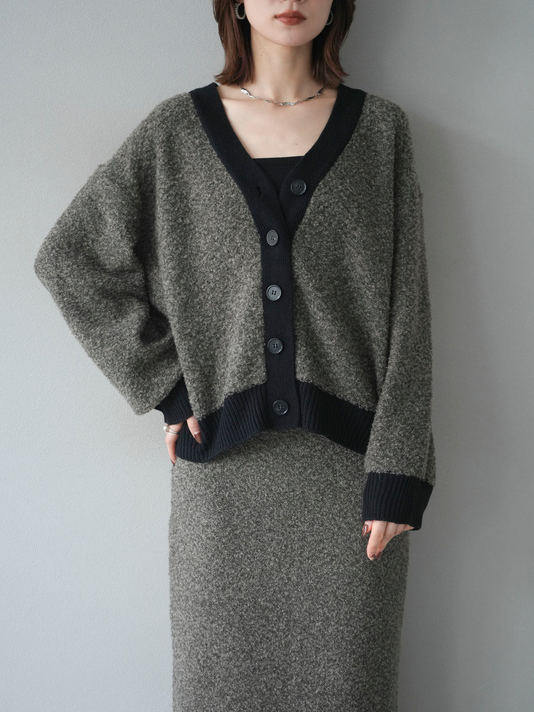 [予約]ブークレバイカラーニットカーディガン/charcoal