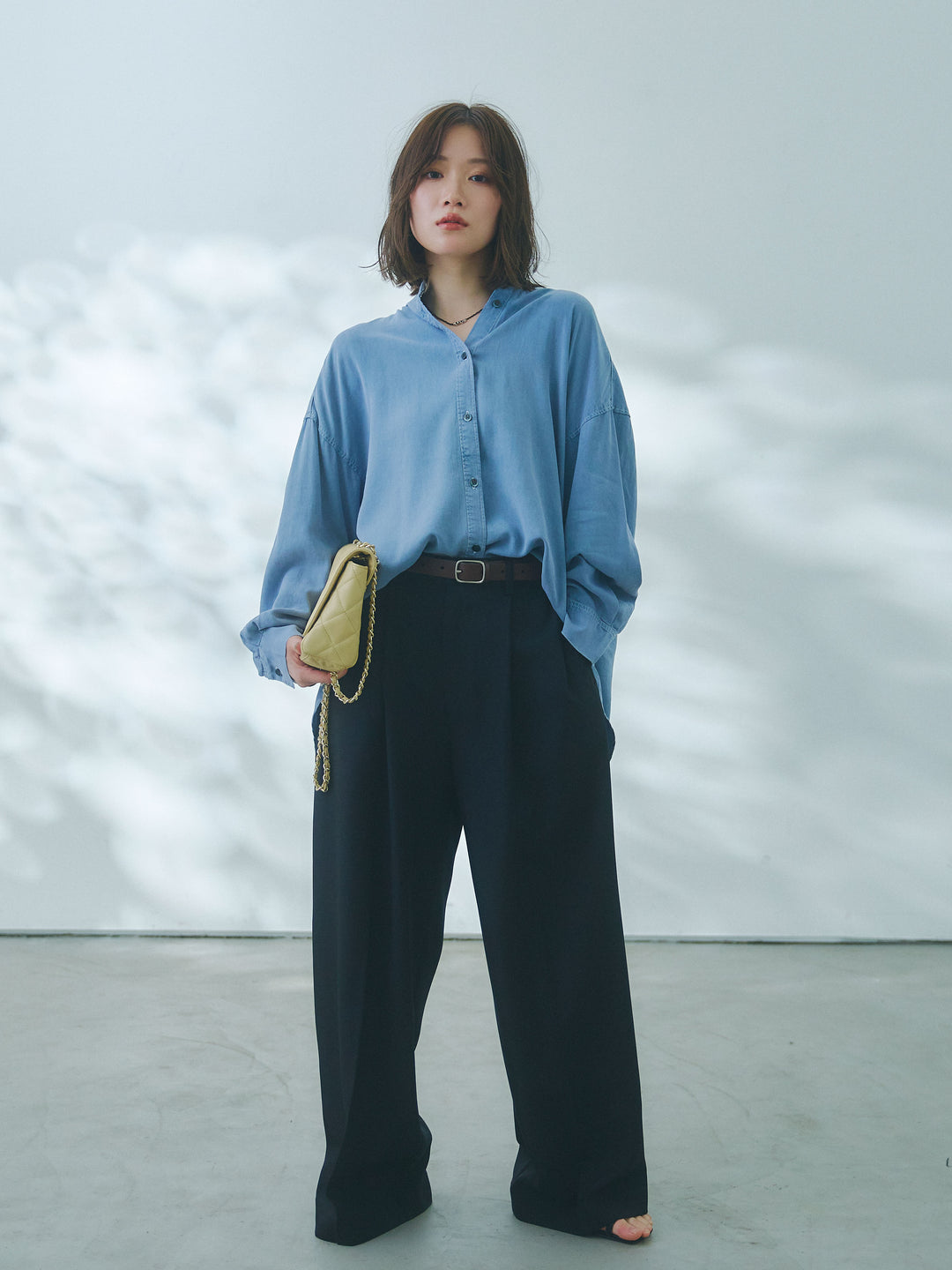 【Allure】[SET]テンセルデニムバックギャザーシャツ+杢調ライトストレートパンツ(2set)