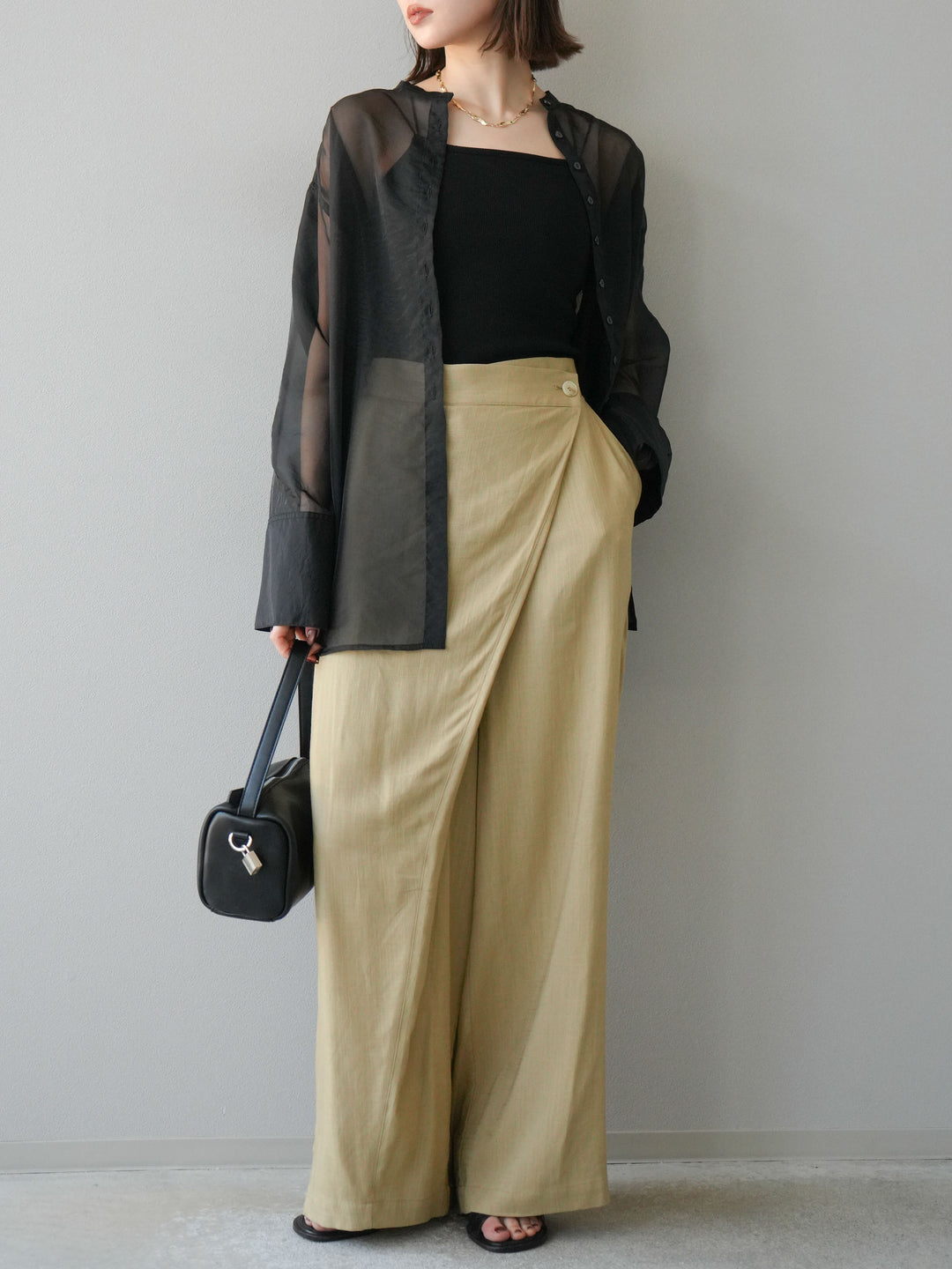 [予約]ライトリネンアシンメトリーワイドパンツ/ベージュ