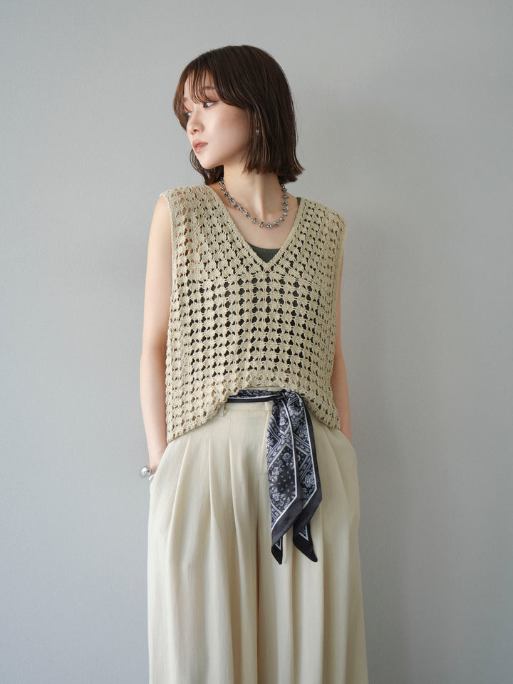 [予約]レースアップクロシェ編みニットベスト/ベージュ