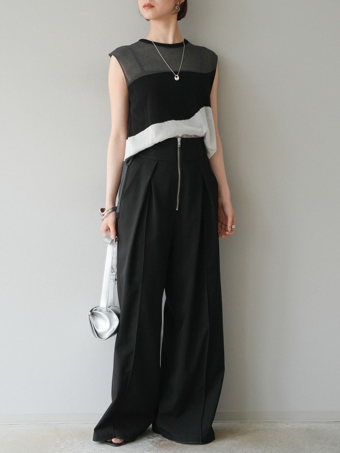 [SET]バイカラーシアーニットノースリーブ+ジップタックワイドパンツ(2set)