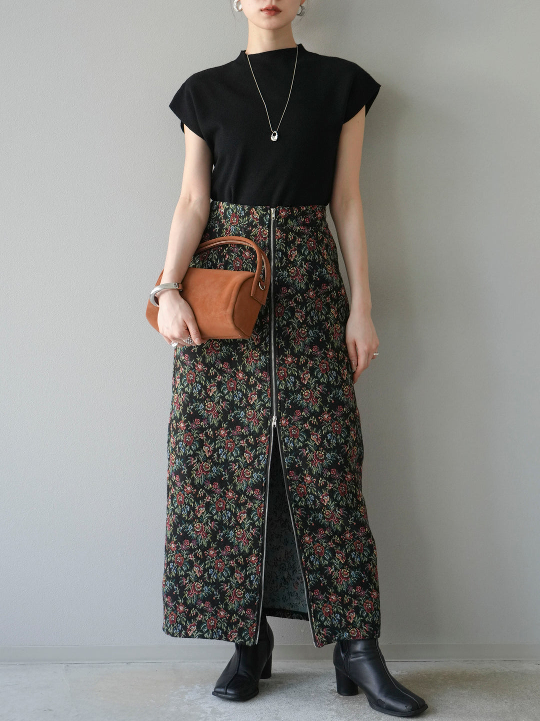 [SET]プチネックフレンチニットトップス+ゴブランフロントジップタイトスカート(2set)