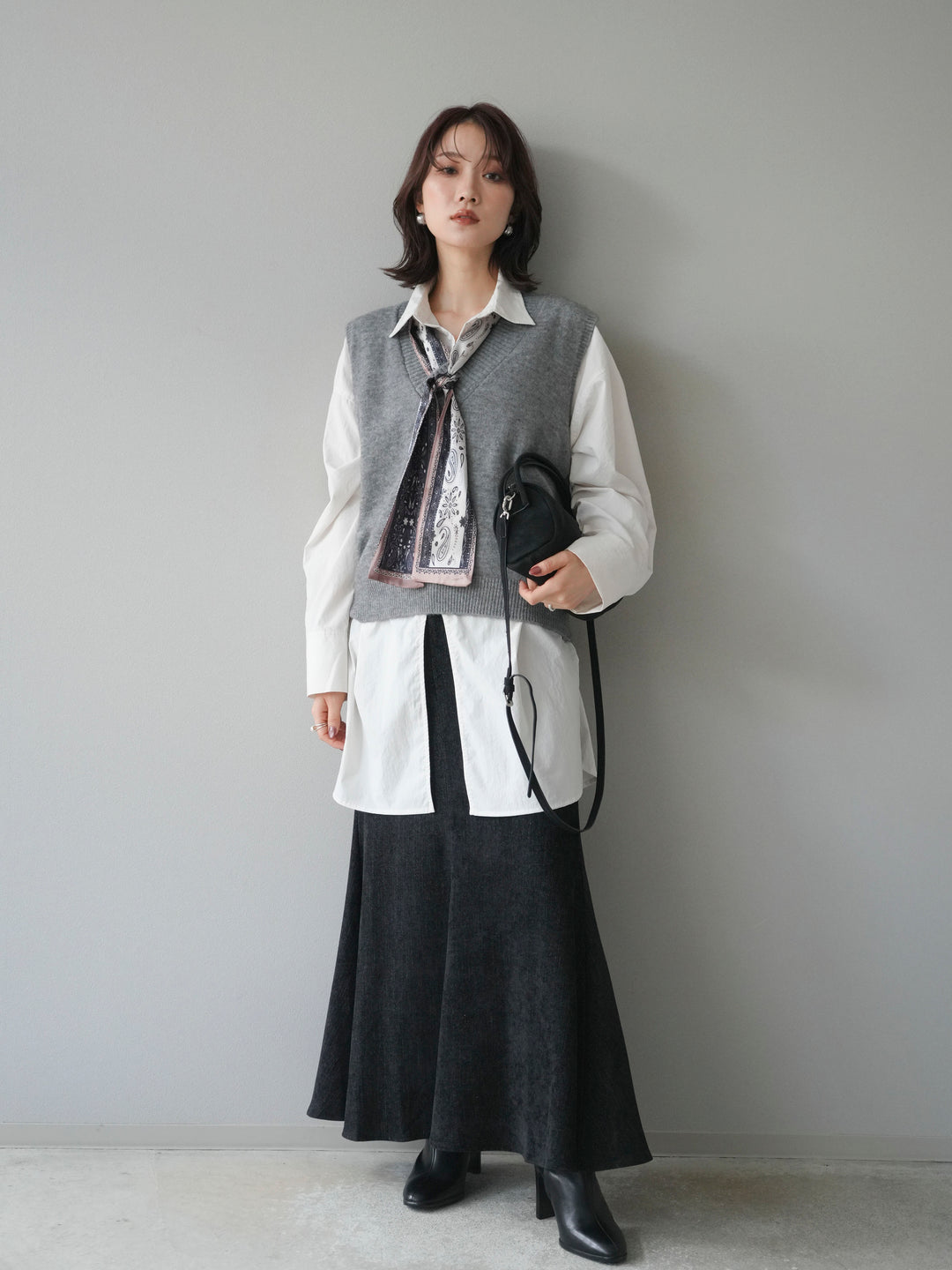 [予約]スカーフ付きニットベスト/gray