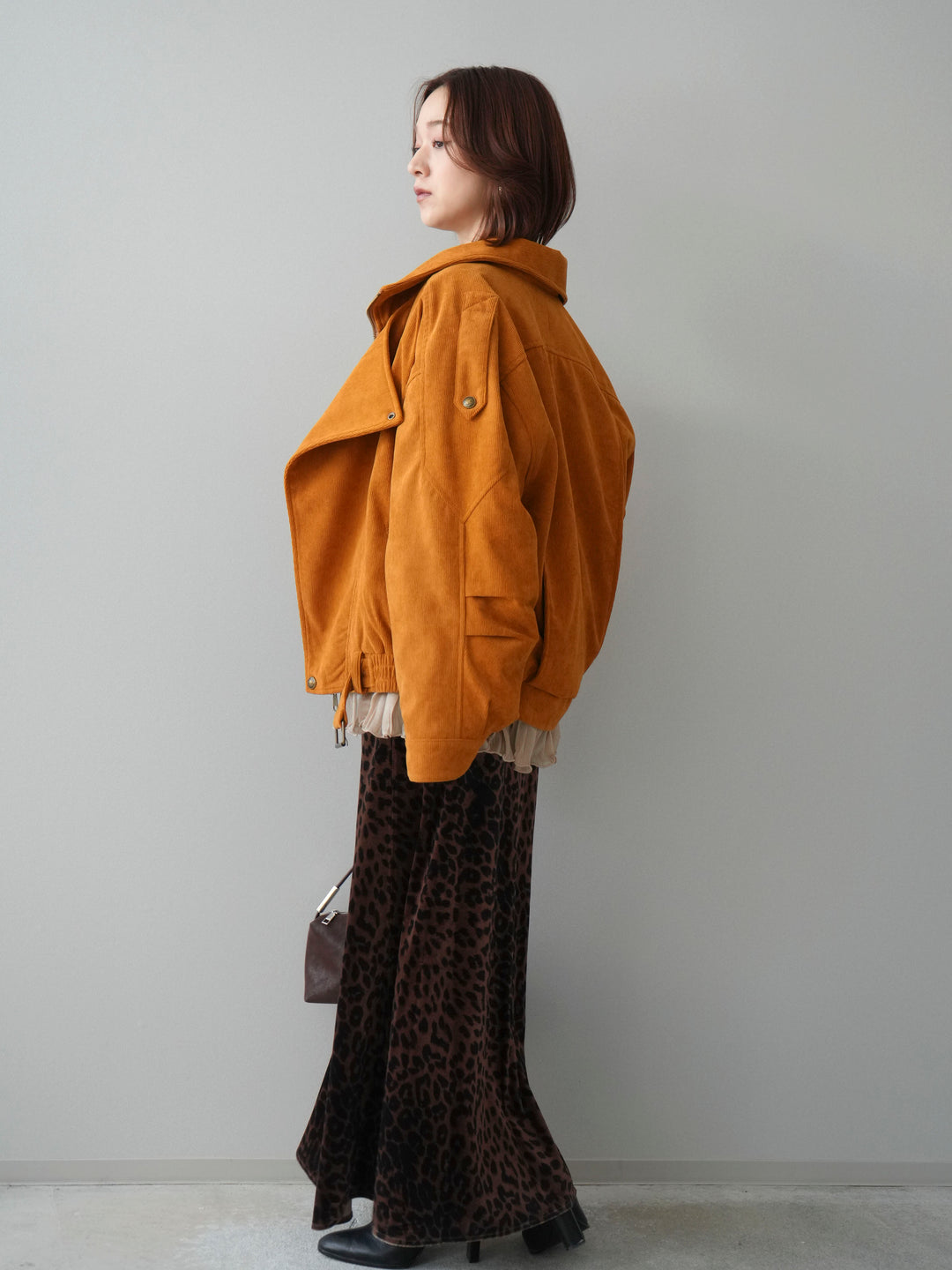 [SET]コーデュロイライダース裾レースブルゾン+モールラメミックスヤーンニットプルオーバー+レオパードベロアナロースカート(3set)