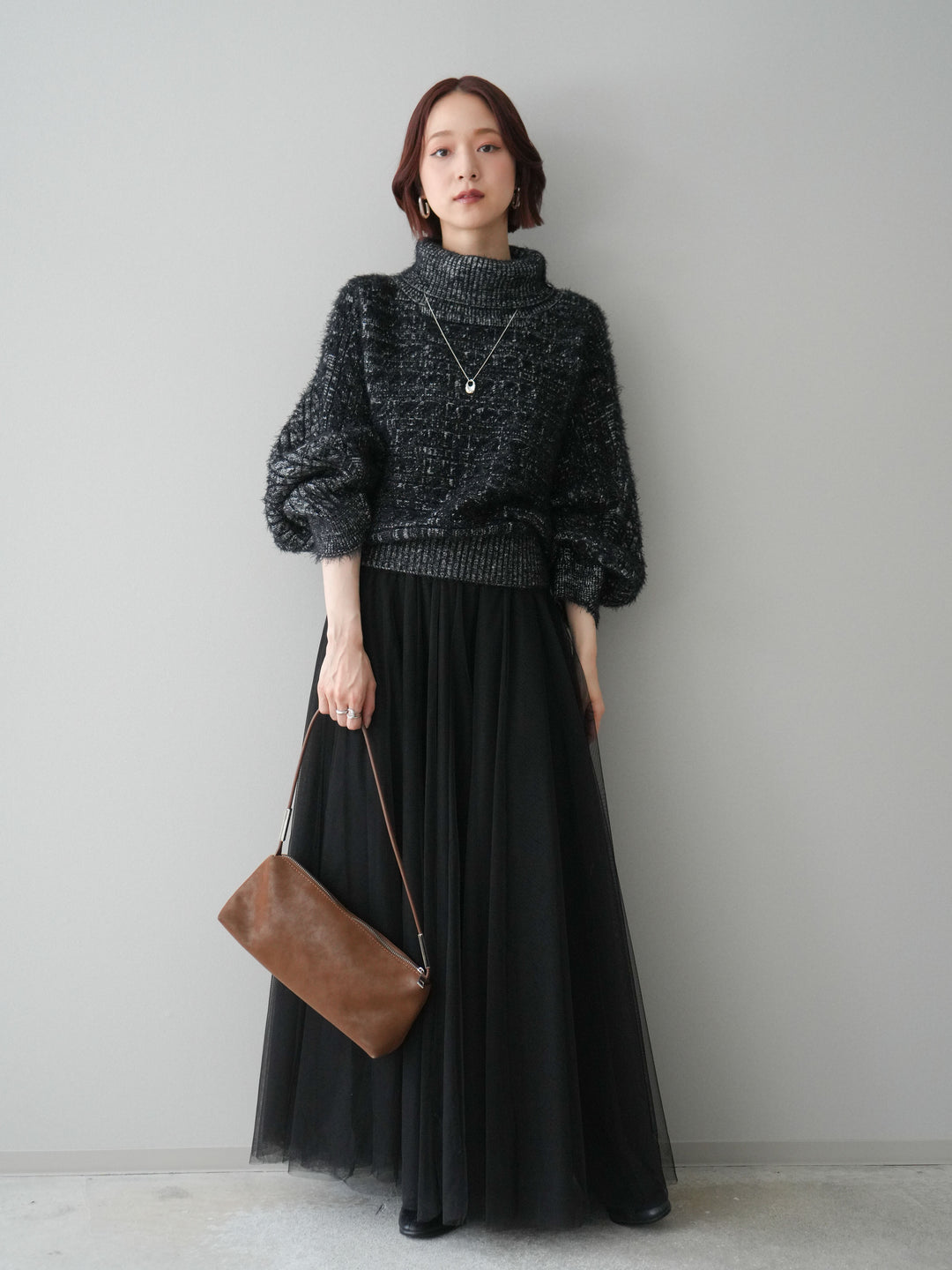 [予約]オフタートルケーブル編みニットプルオーバー/black