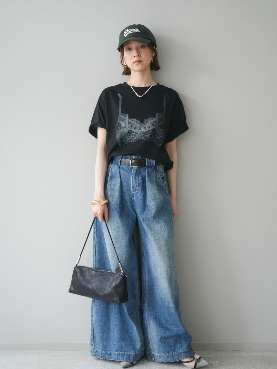 【預購】蕾絲圖案印花T卹/黑色