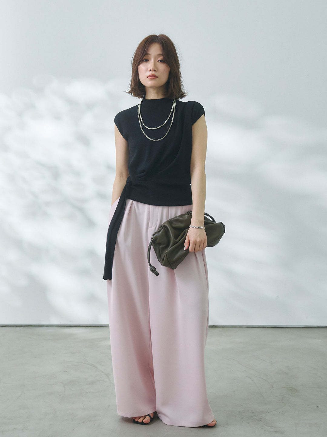 【Allure】[SET]サイドベルトボトルネックノースリーブニットトップス+サイドベルトボトルネックノースリーブニットトップス(2set)