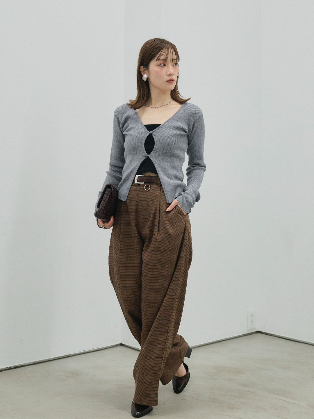 [予約]フロントツイストホールリブニットトップス/gray