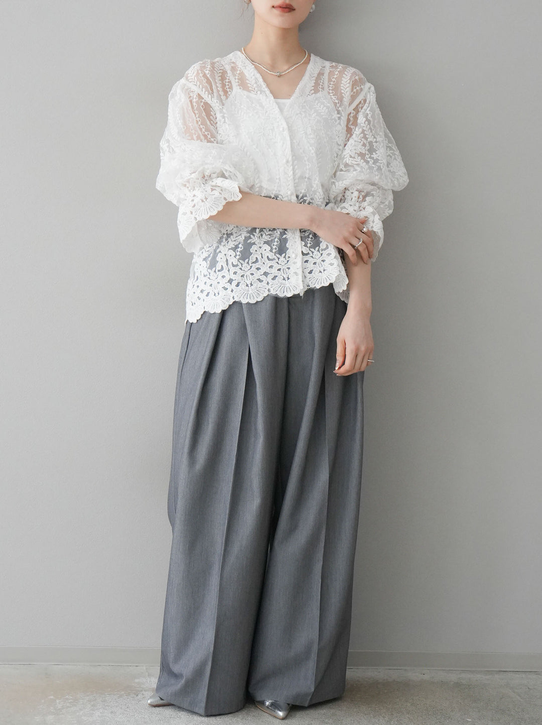 【預購】斜紋設計褶皺寬褲/淺灰