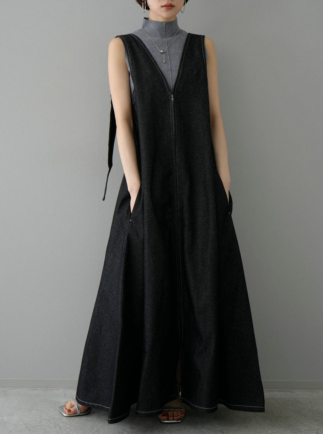 [Pre-order] Denim zip flare dress/black