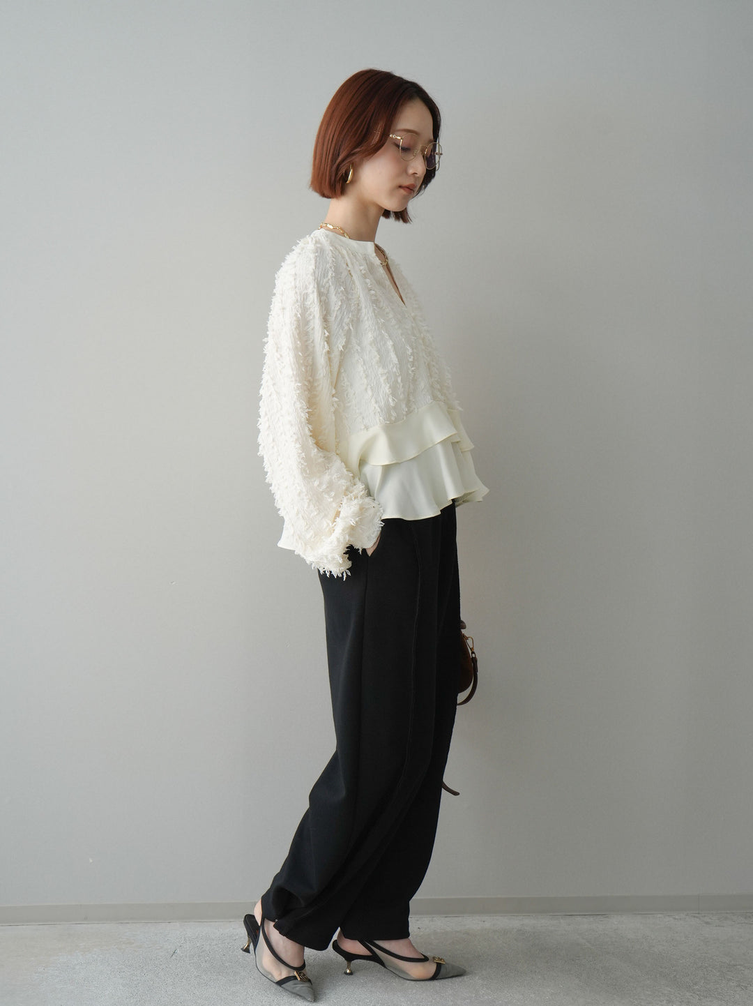 [SET]ジャガードぺプラムフリルブラウス+2WAYデザインスウェットパンツ(2set)