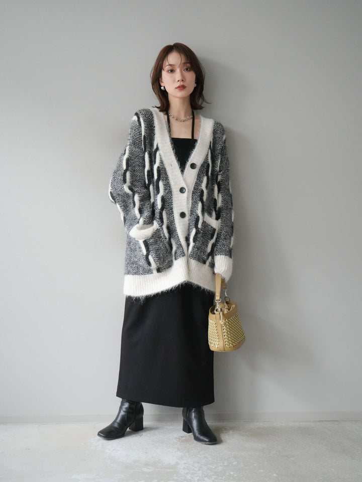 [予約]バイカラー編み込みデザインニットカーディガン/ホワイト