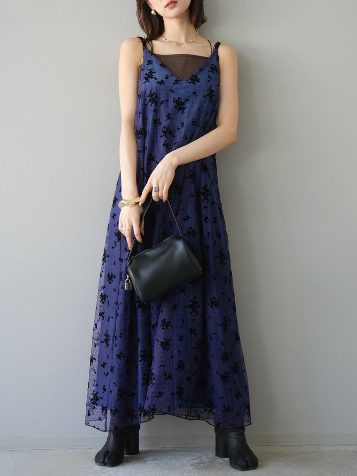 [SET]フロッキーチュールレイヤードベロアキャミワンピース+カップ付きバッククロスキャミソール(2set)