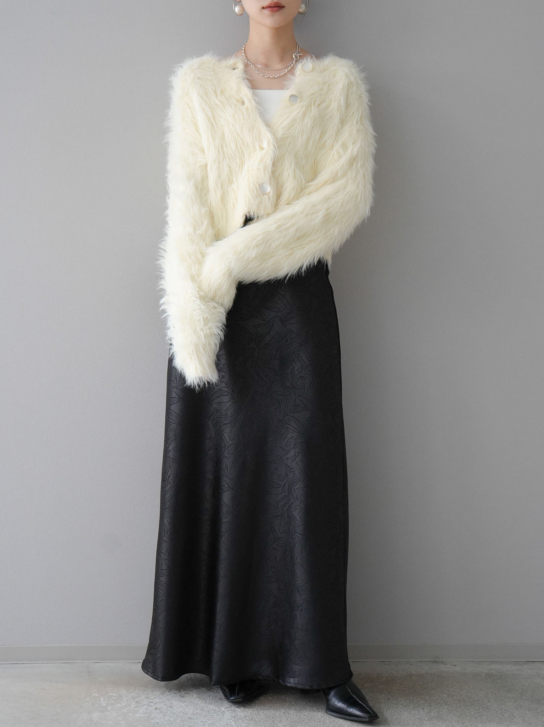 SET]2WAYシャギーニットサムホールカーディガン+型押しサテンナロー