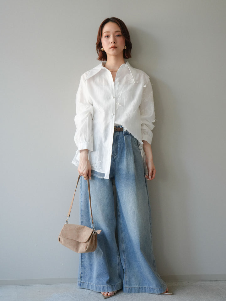 [予約]3Dバタフライエンブロイダリーブラウス/white