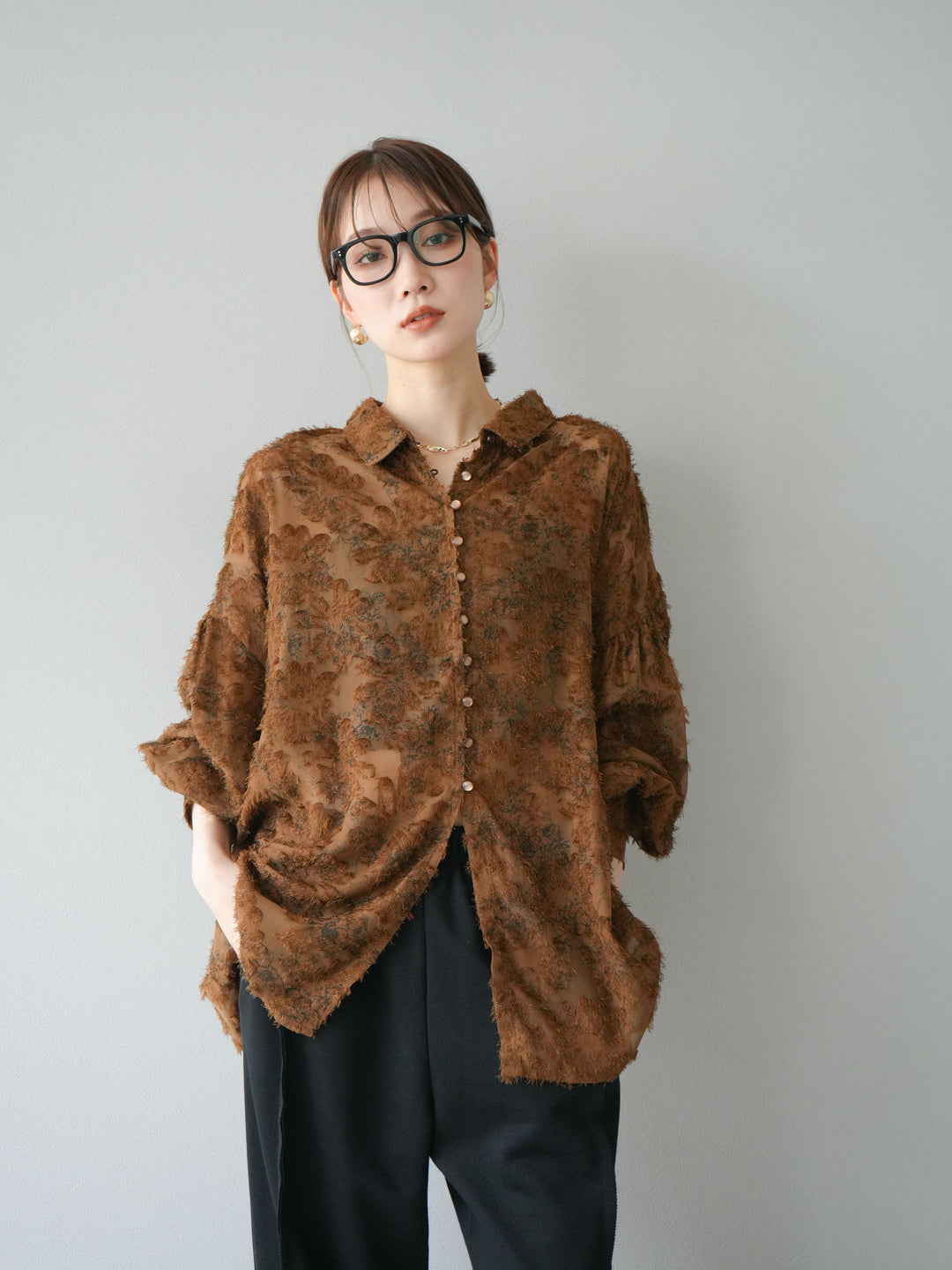 [予約]ニュアンスフリンジジャガードボリュームスリーブブラウス/ブラウン