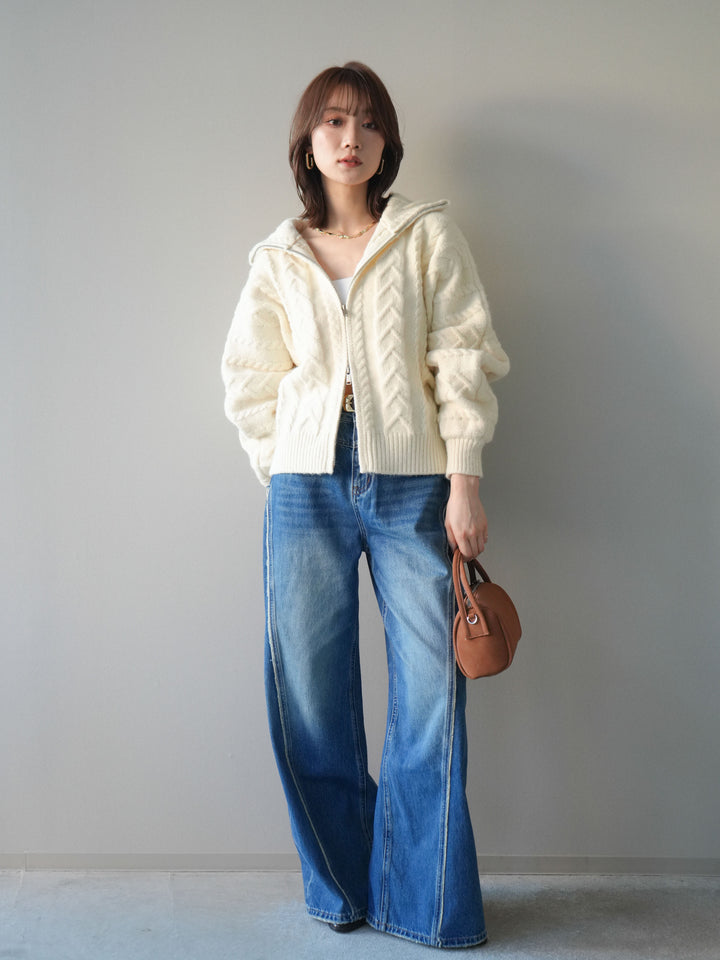 [予約]ケーブル編みハイネックZIPニットカーディガン/white