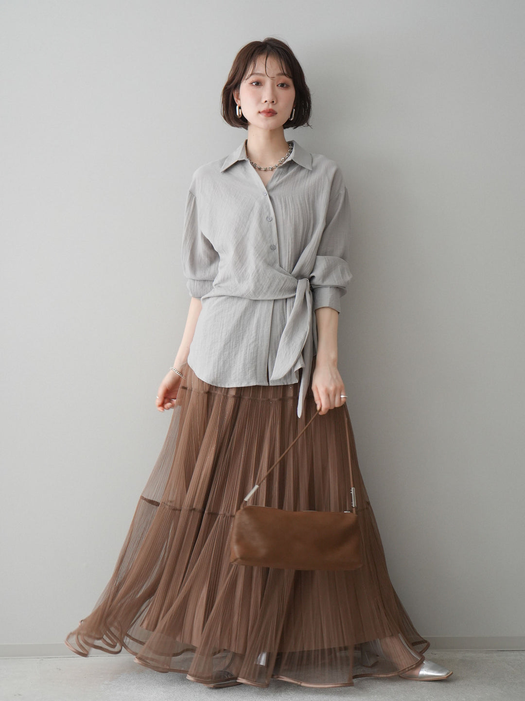 [予約]フロントアシンメトリーブラウス/gray