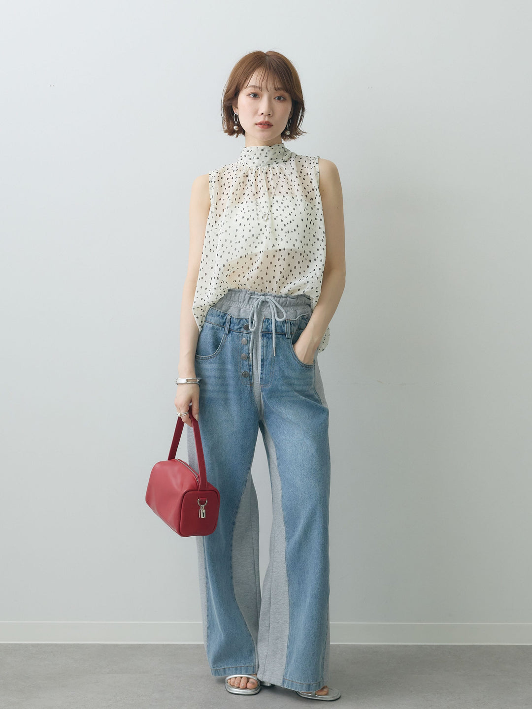 [予約]シアードットホルターネックブラウス/white