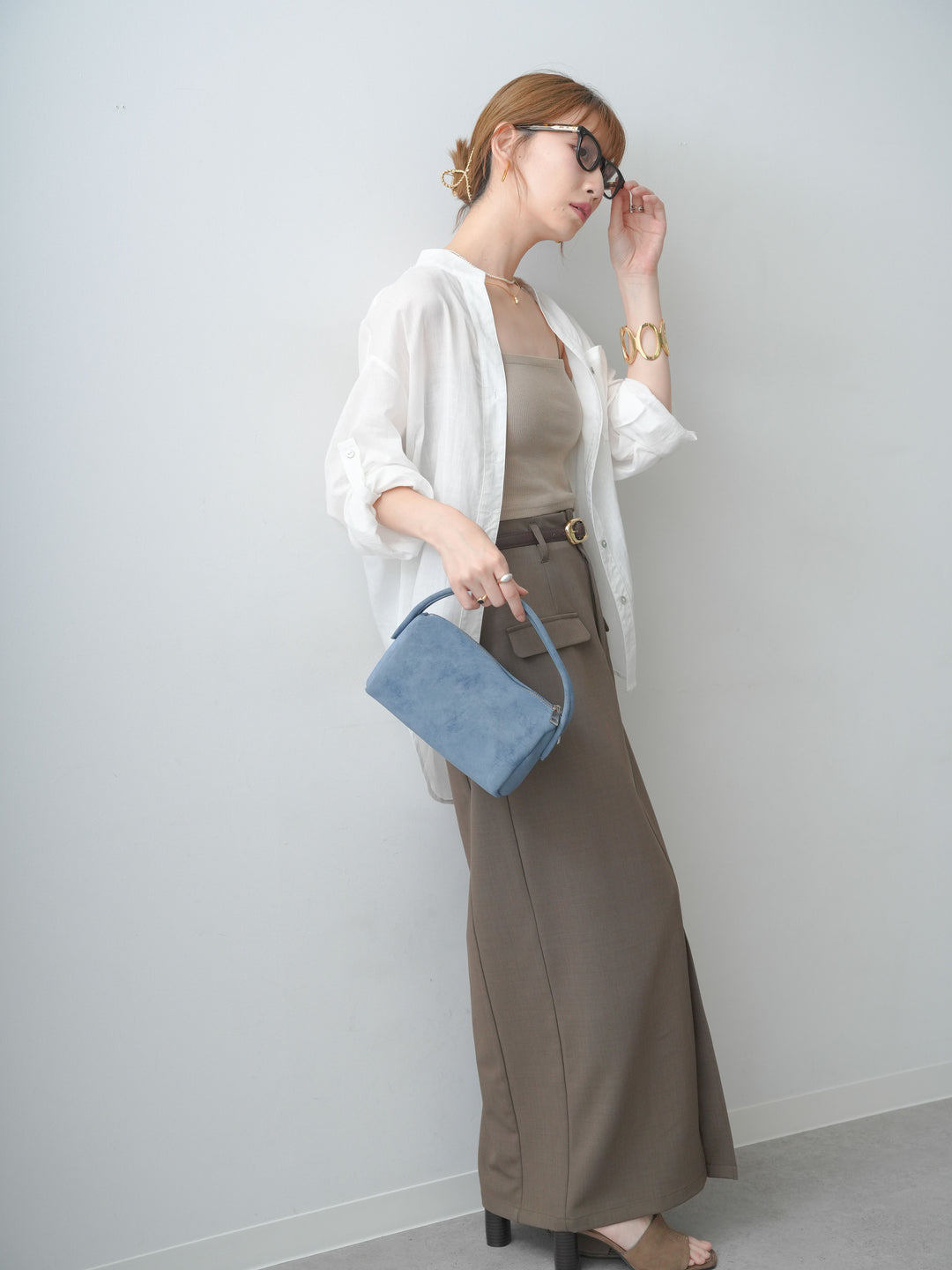 [SET]バックレースノーカラーシャツ+クレープデシンフラップ付きストレートスカート(2set)